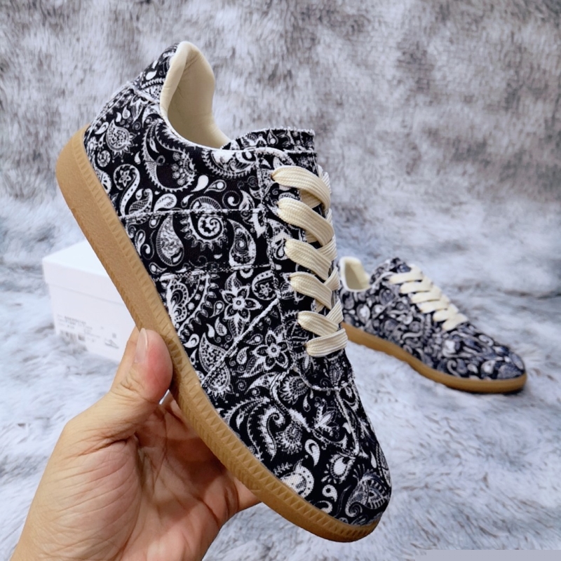 Other Sneakers